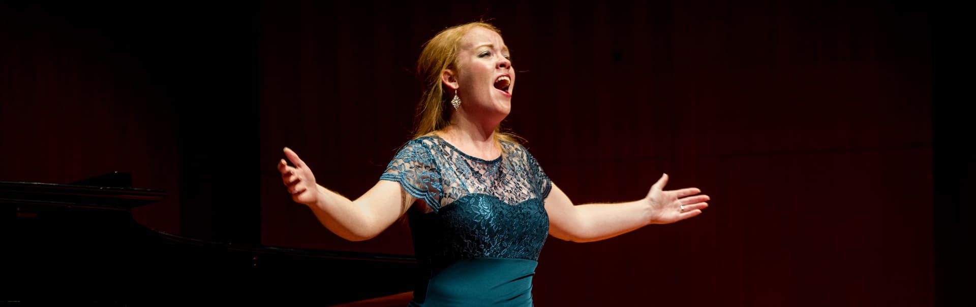 Leanne Scaggs Singing